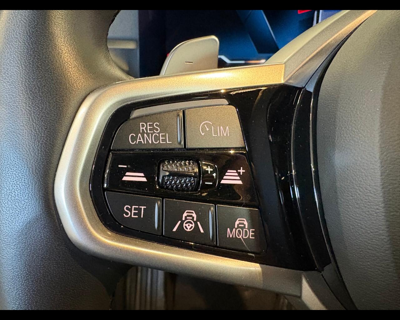 BMW Serie 3(G20/1-80/1) - 320d 48V xDrive Touring Msport Pro