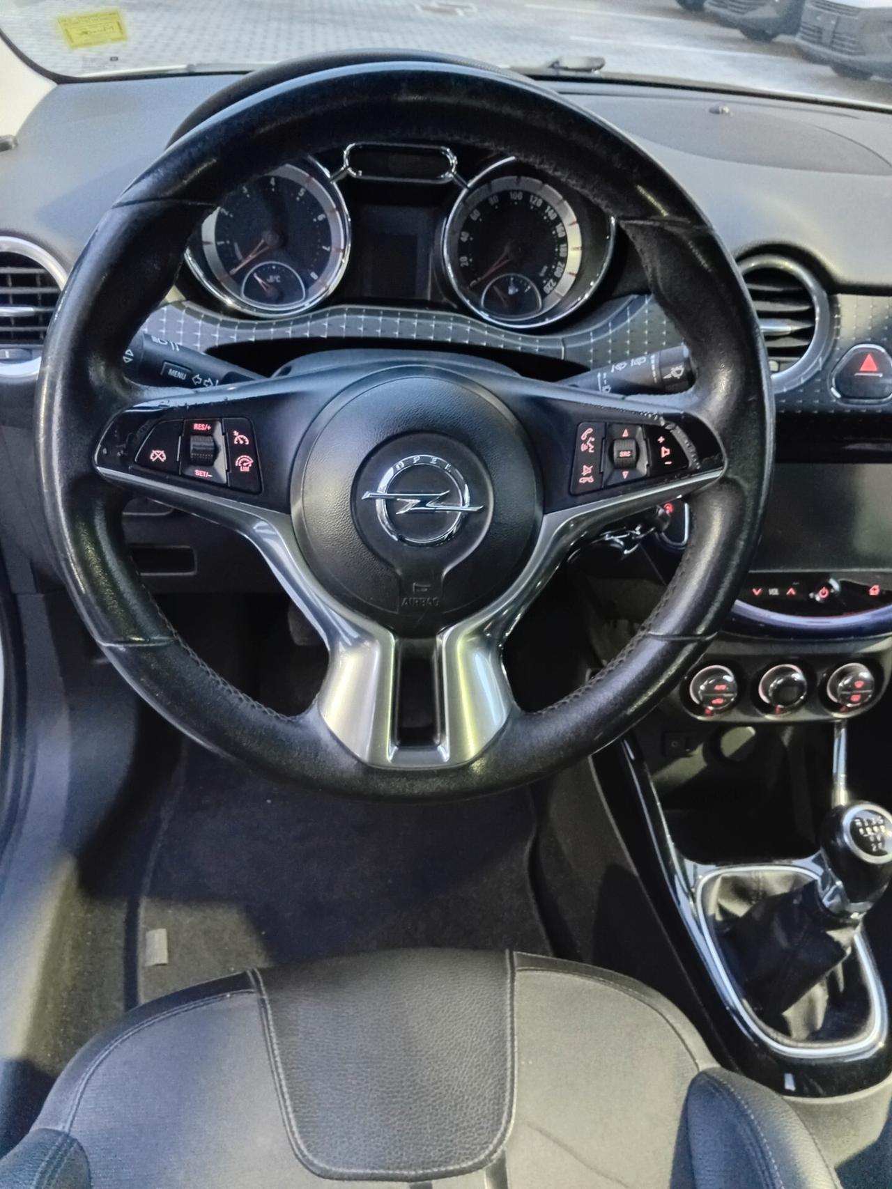 Opel Adam 1.4 WHITE BLACK PER CITTÀ