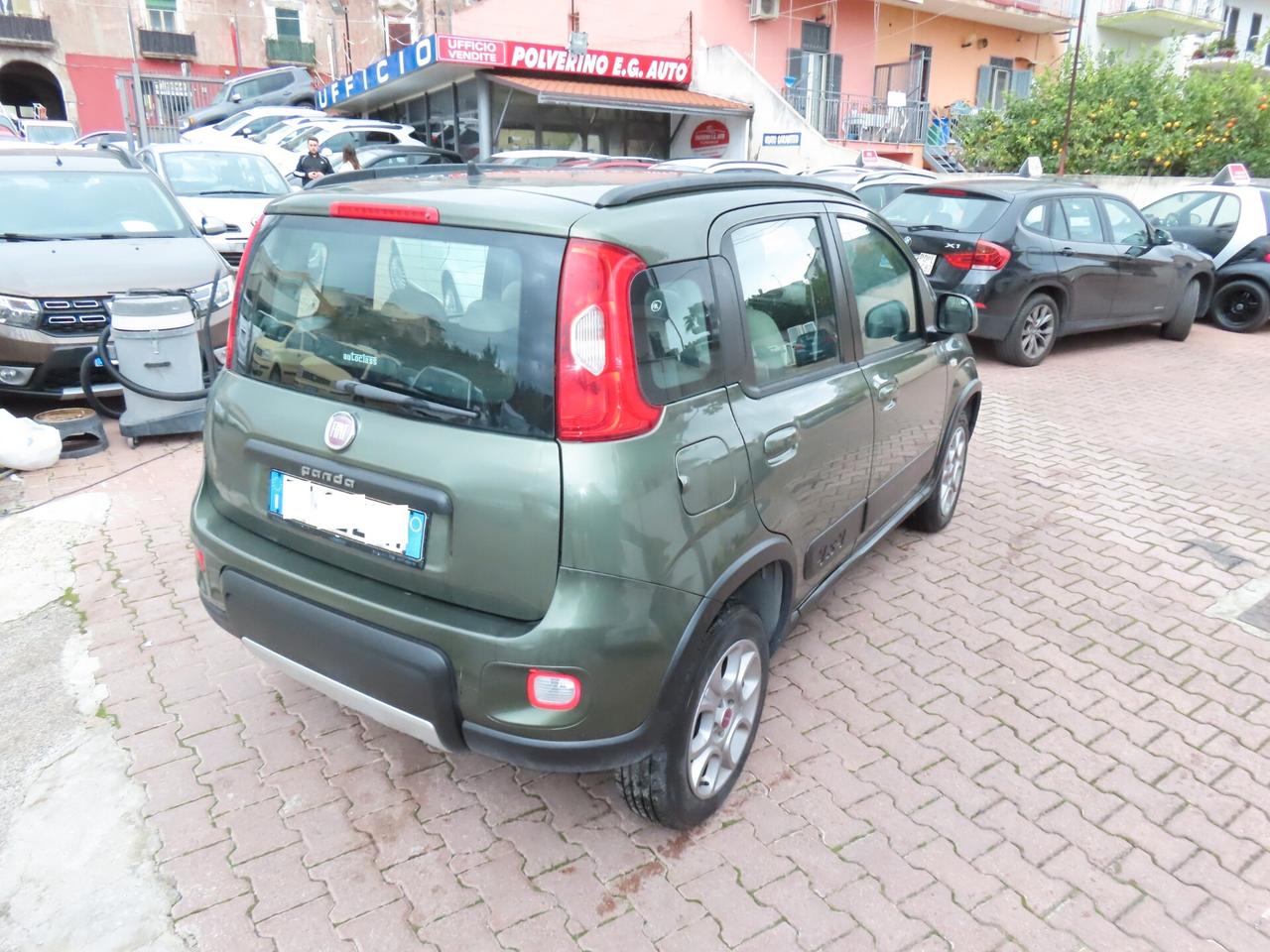 FIAT Panda Twinair BENZ. 4X4 TREKKING EURO 6 2014