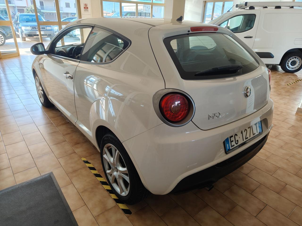 Alfa Romeo MiTo 1.3 JTDm-2 95 CV S&S Distinctive