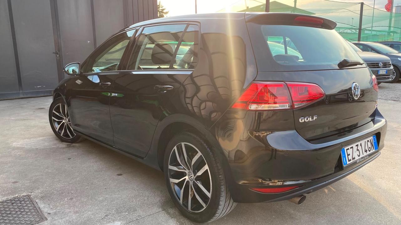 Volkswagen Golf 1.6 TDI 110 CV 5p. Highline BlueMotion Technology