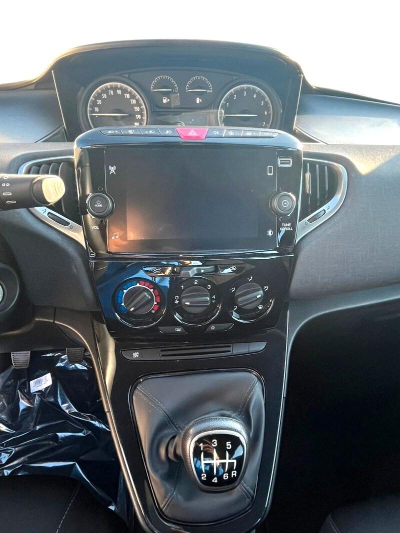 LANCIA Ypsilon 3ª serie Ypsilon 1.0 FireFly 5 ...