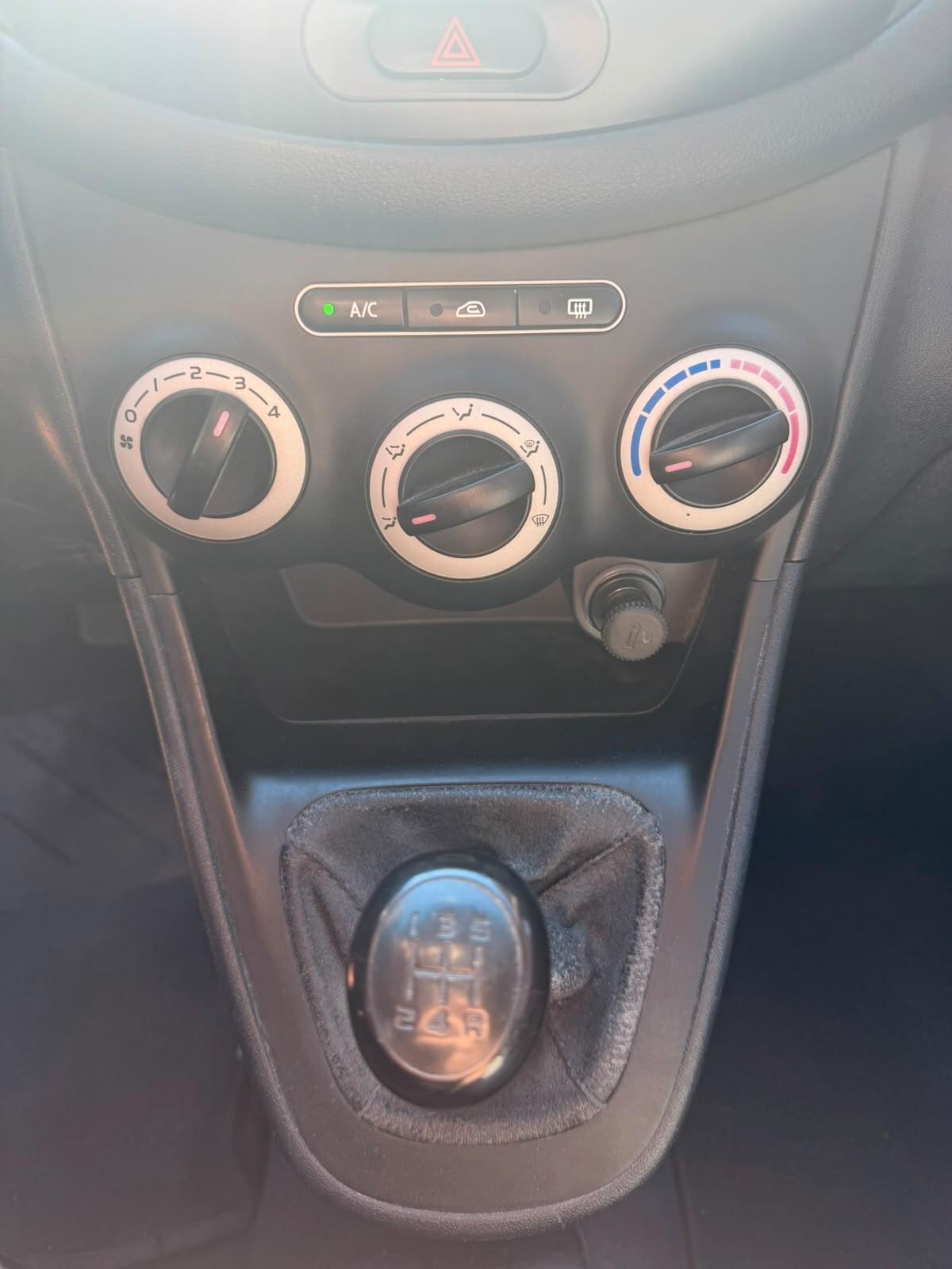 Hyundai i10 1.1 12V BlueDrive GPL Style