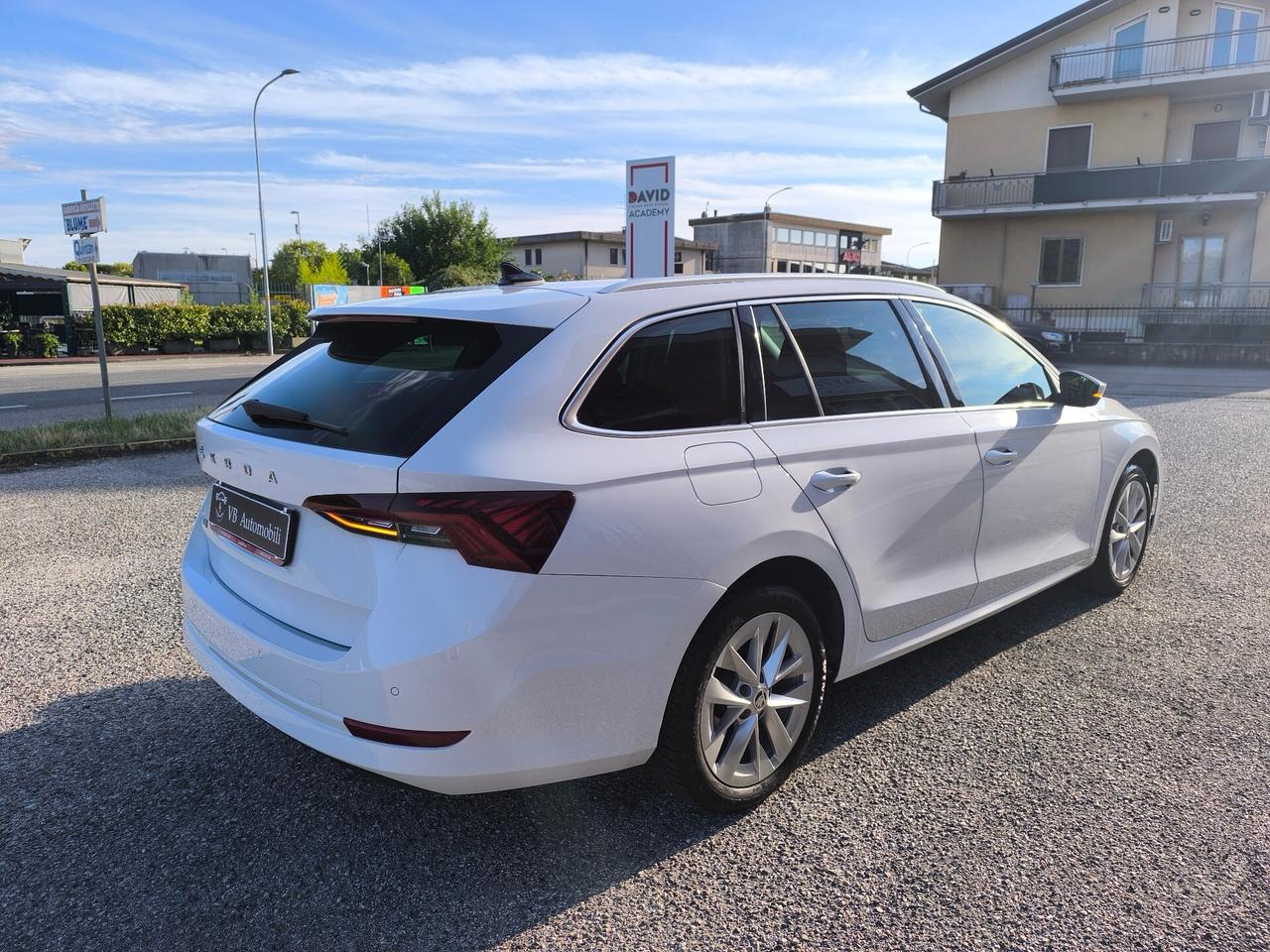 Skoda Octavia 2.0 TDI EVO SCR 150 CV DSG Wagon Style
