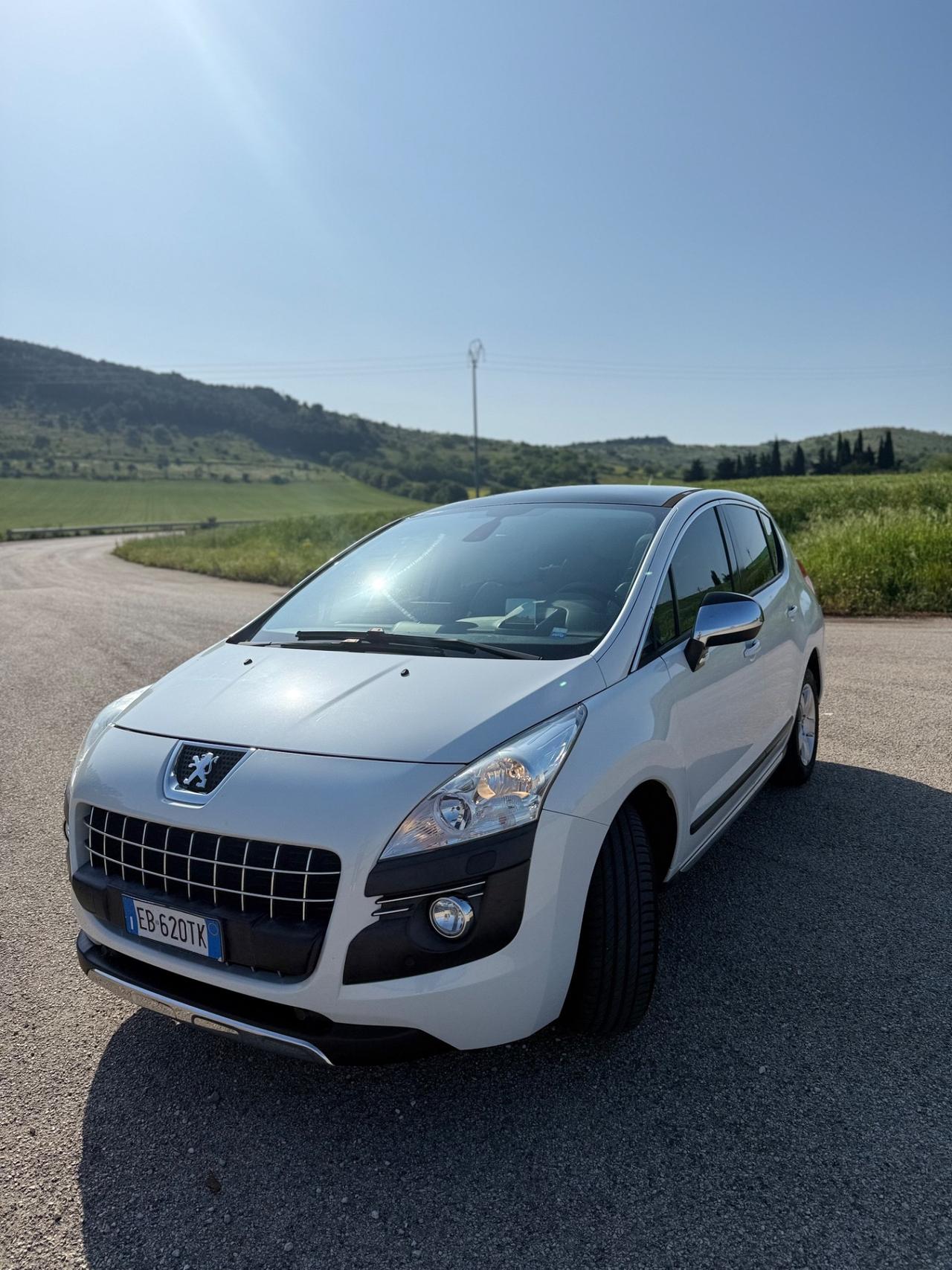 Peugeot 3008 2.0 HDi 150CV Tecno