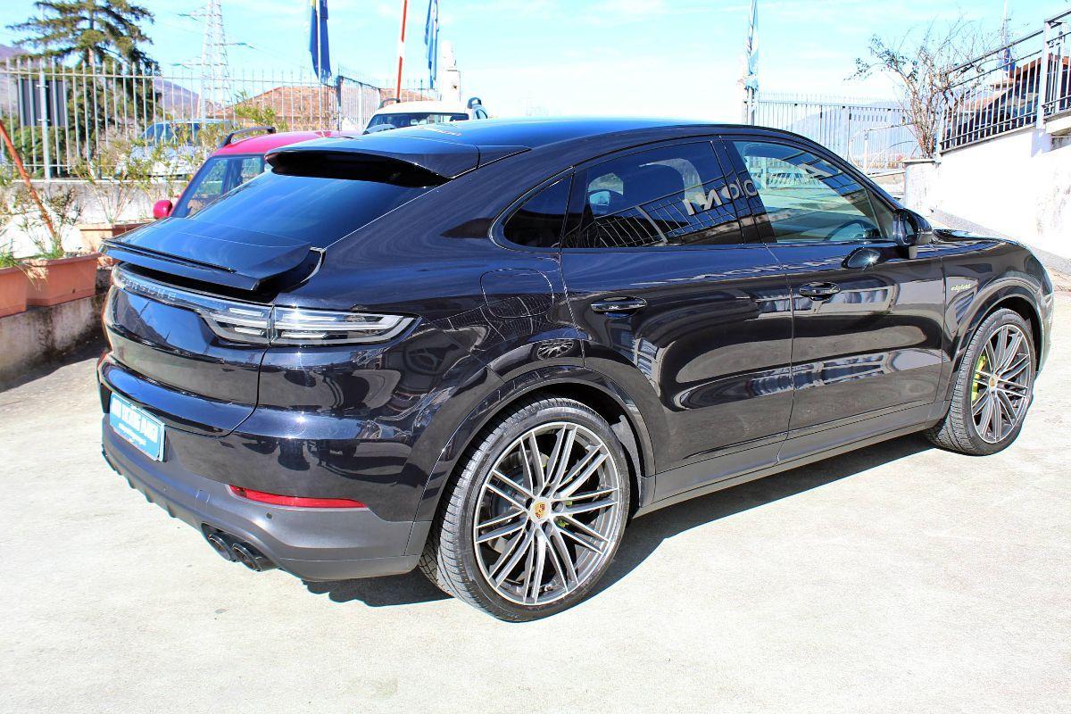 PORSCHE - Cayenne - Coupè 3.0 V6 E-Hybrid