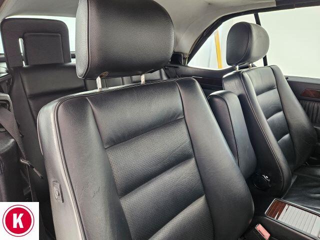 Mercedes-benz E 200 cabrio ***ASI***