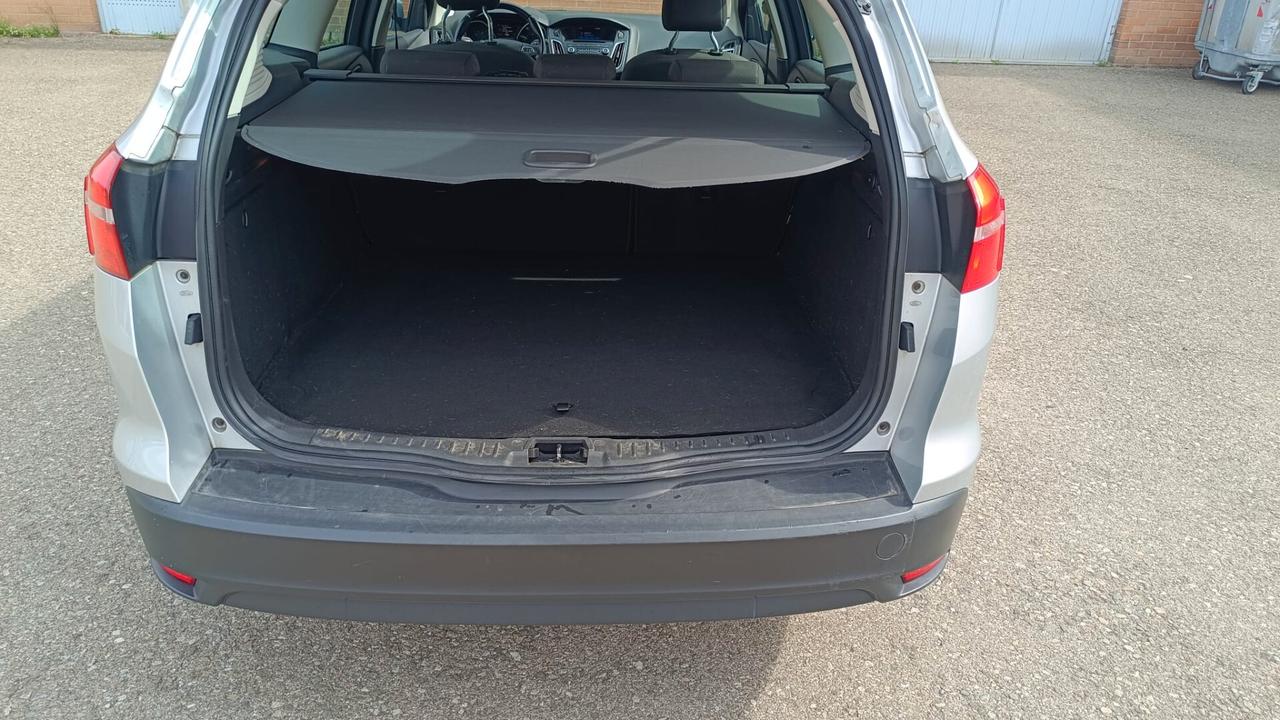 Ford Focus 1.5 TDCi 120 CV Start&Stop Powershift Titanium