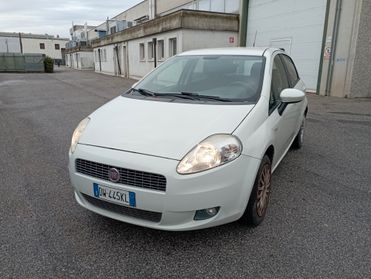 Fiat Grande Punto NEOPATENTATI OK