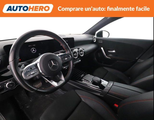 MERCEDES-BENZ A 180 Automatic Premium