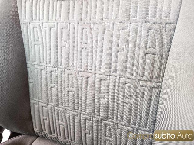 FIAT 500 1.0 Hybrid Red