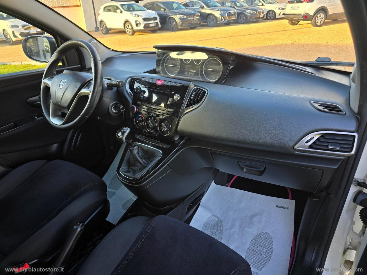 LANCIA Ypsilon 1.3 MJT 95 CV 5p. S&S Gold