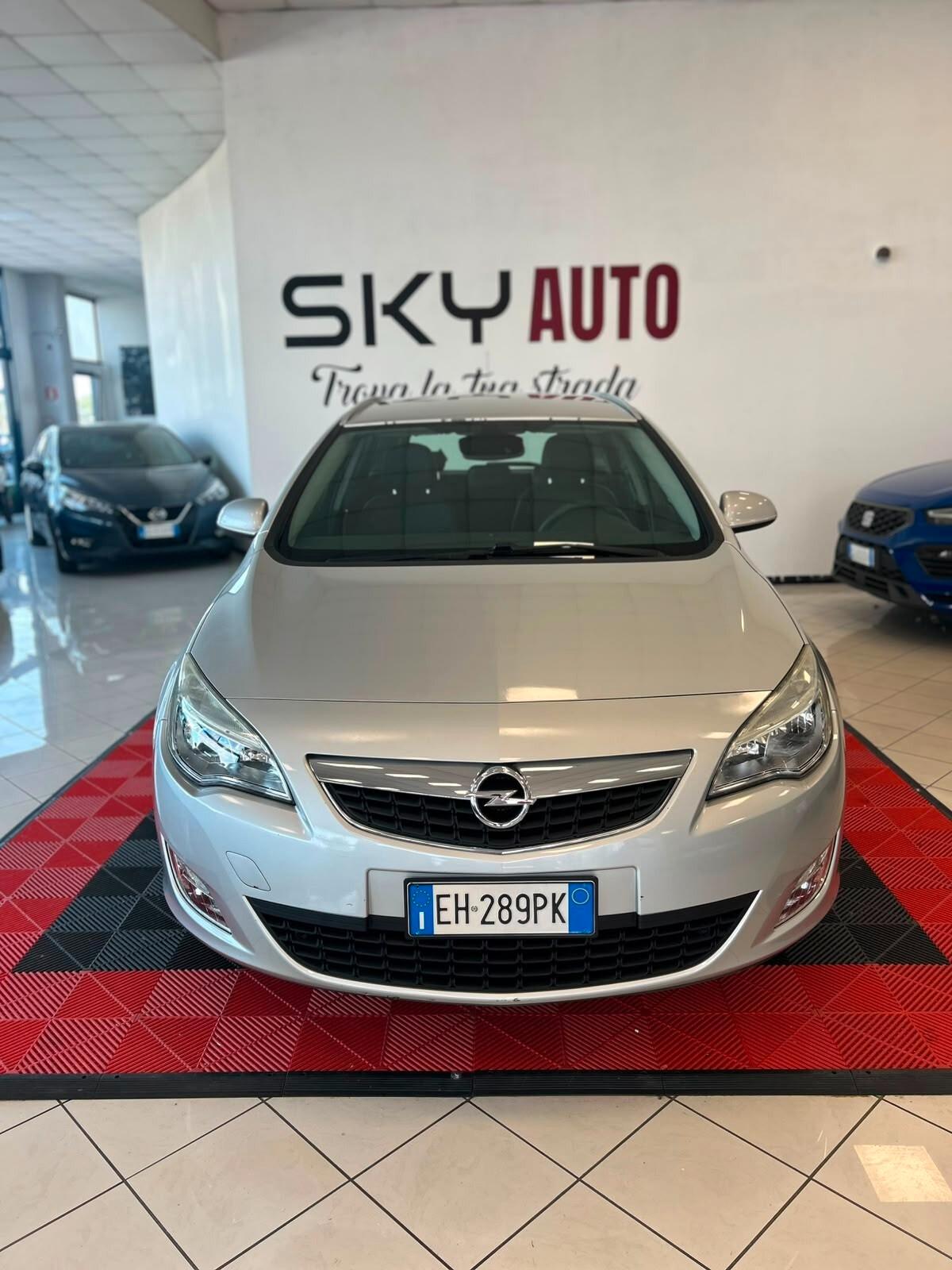 Opel Astra 1.7 CDTI 125CV Sports Tourer Cosmo