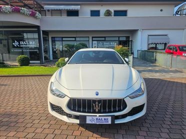 MASERATI Ghibli 330 CV MHEV