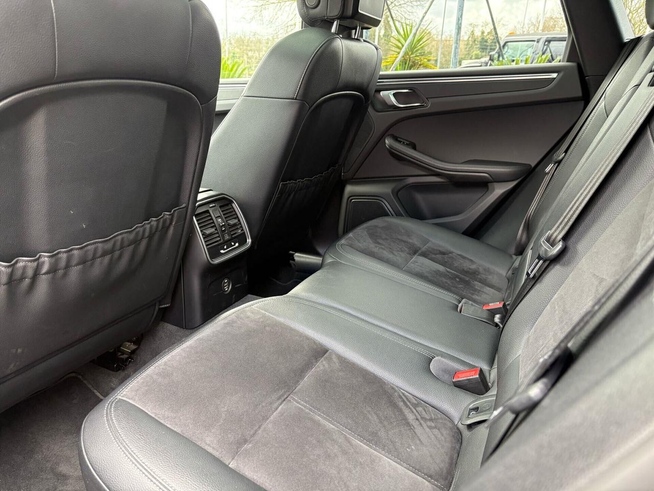 Porsche Macan Porsche Macan 2.0 Black Series Tetto Terminali Sport Gt Full Led Permute e Rate