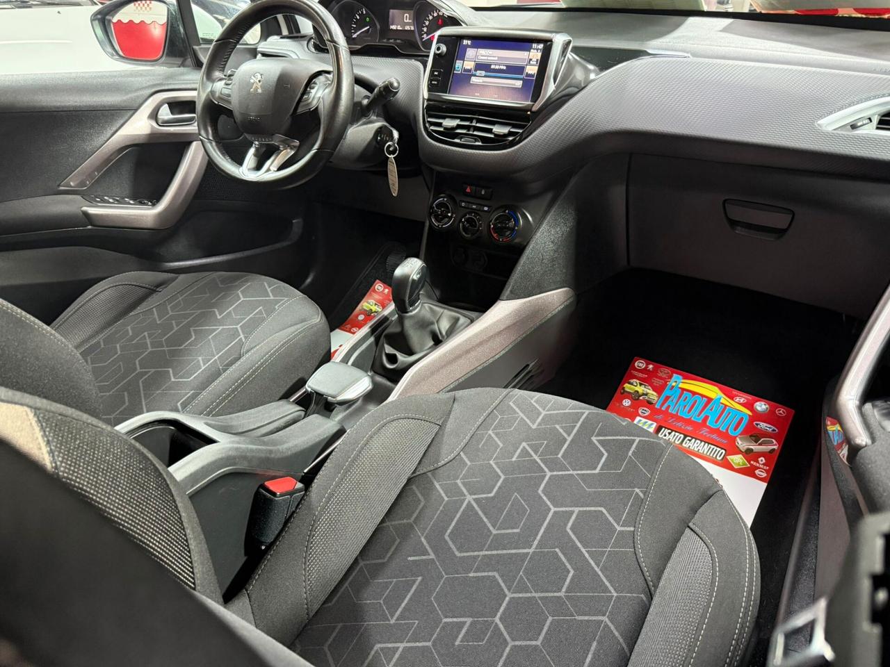 Peugeot 2008 1.2 82cv PureTech Allure - 2016
