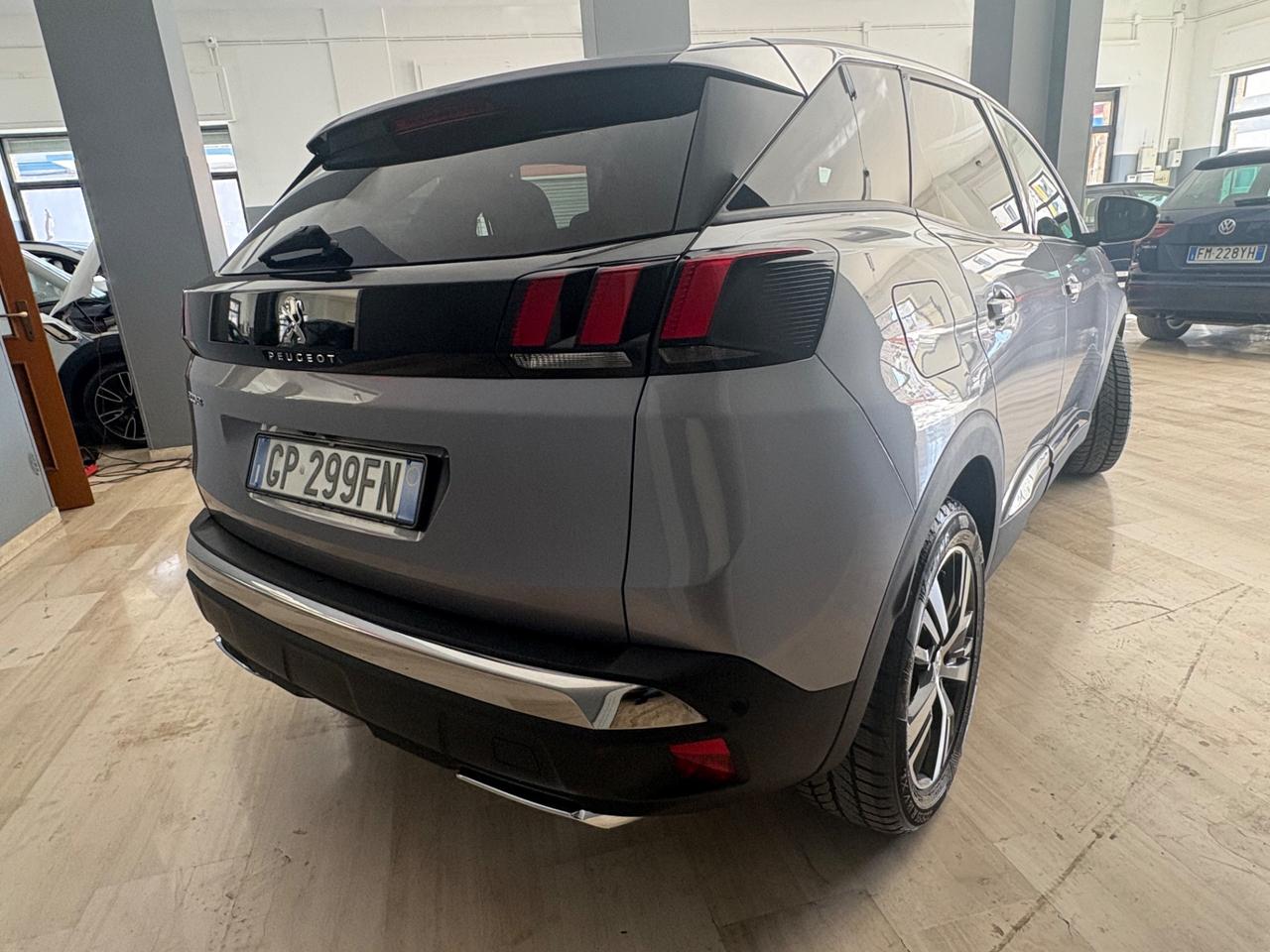 Peugeot 3008 BlueHDi 130cv EAT8 ALLURE