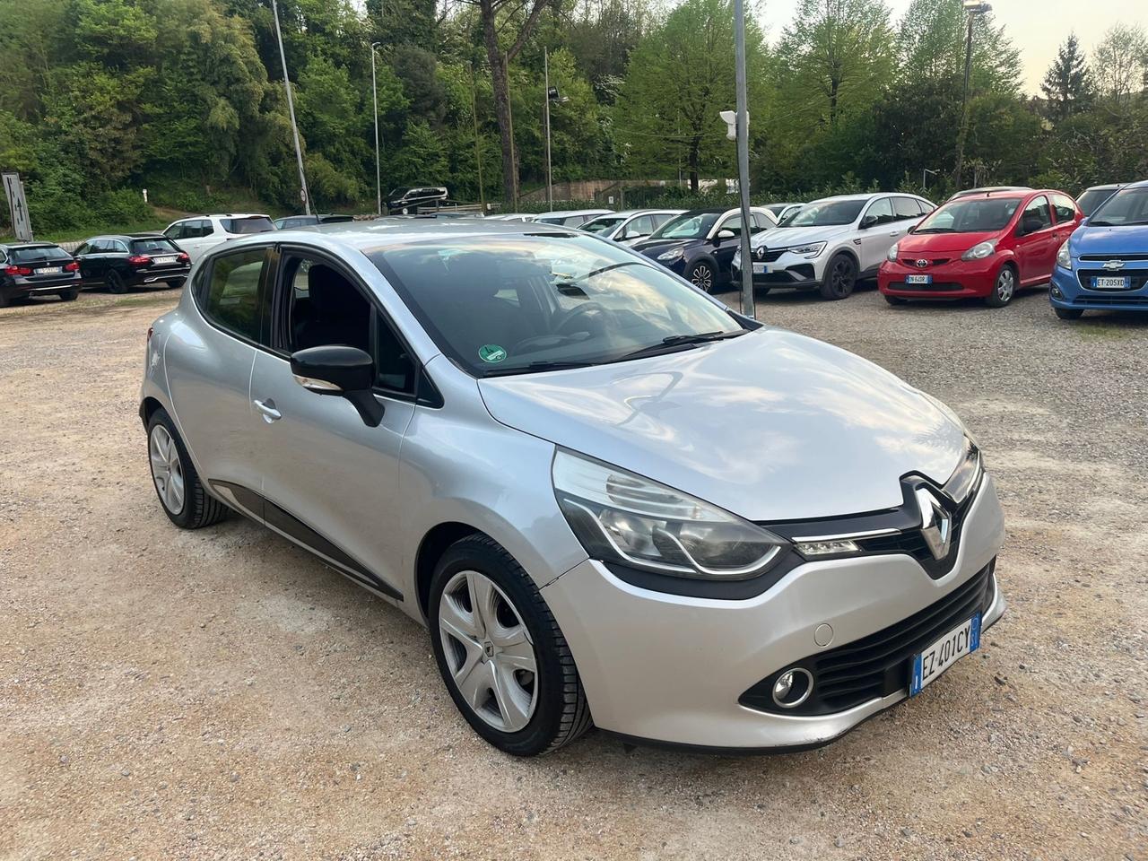 Renault Clio 1.5 Diesel - Neopatentati