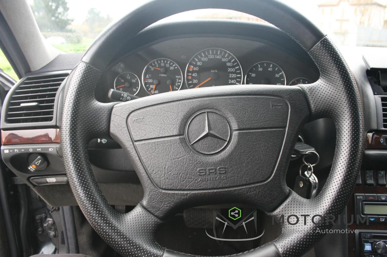 MERCEDES-BENZ CLASSE S 320 W140