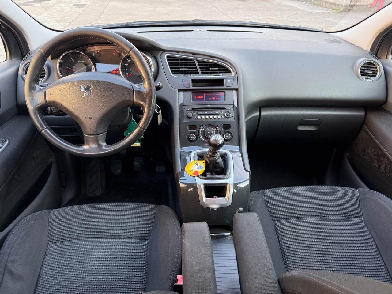 Peugeot 5008 2.0 HDi 150CV Business