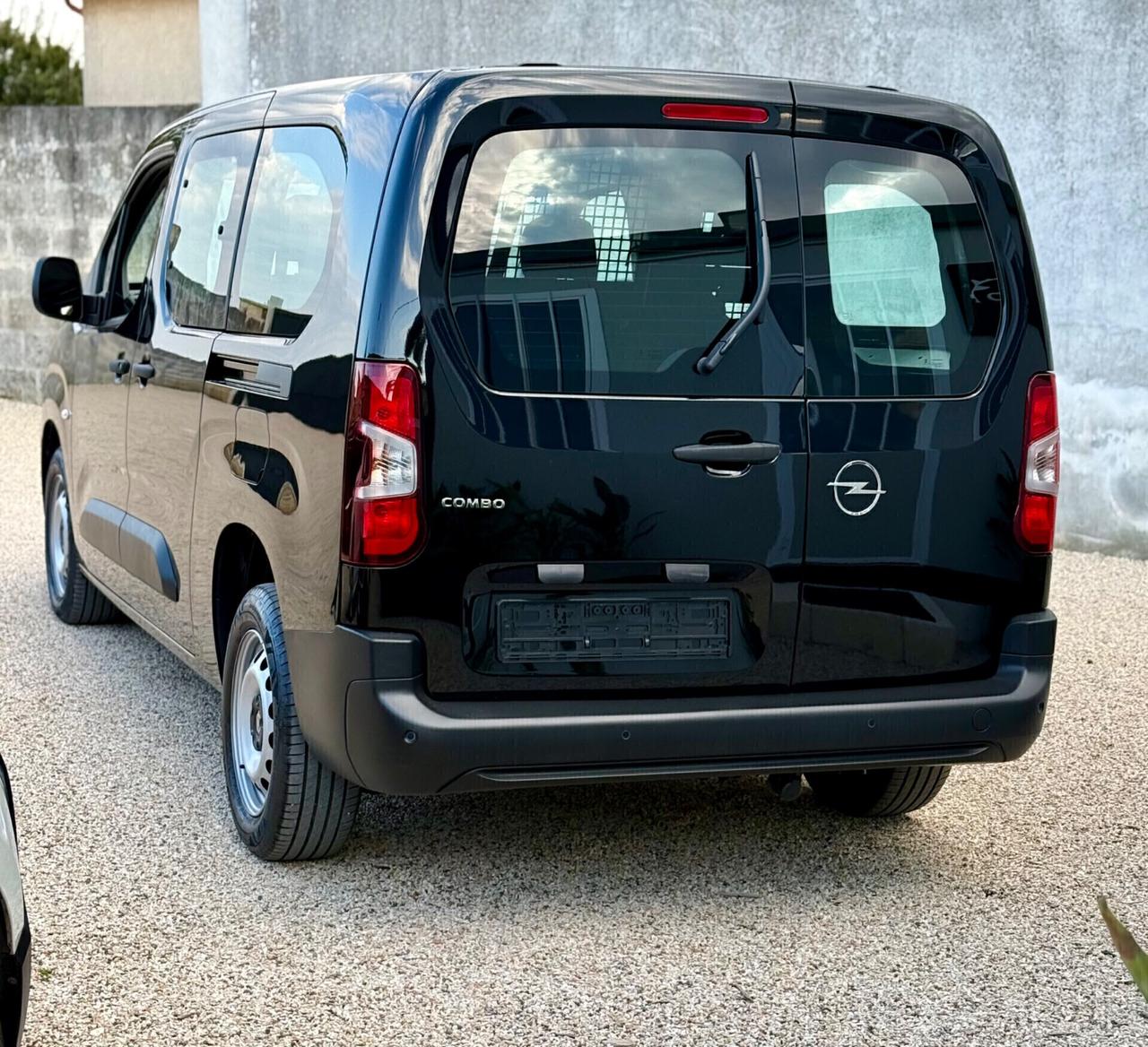 Opel Combo Cargo 1.5 Diesel 100CV S&S PL-DC 850kg Mobile