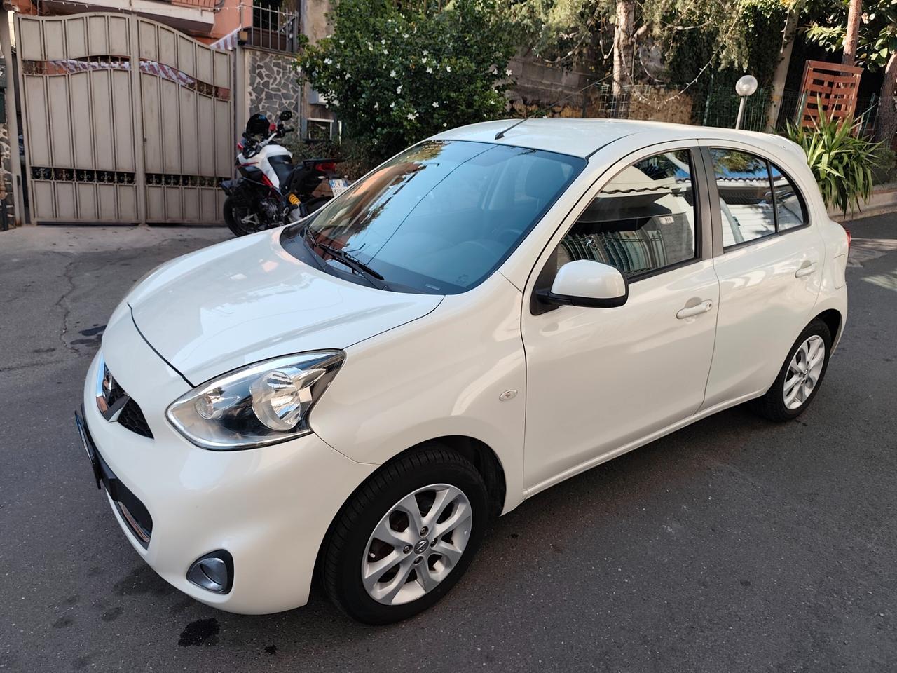Nissan Micra 1.2 12V 5 porte Tekna