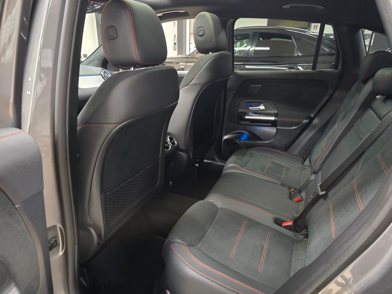 Mercedes-benz GLA 200 d Automatic AMG Line Premium Plus EXTRA FULL