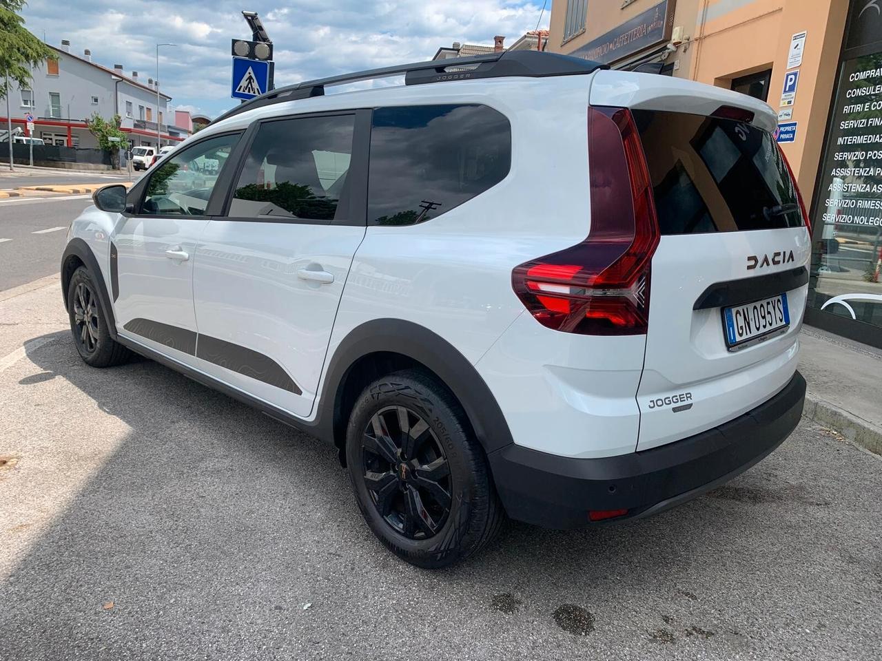 Dacia Jogger 1.6 Hybrid Unicop. Neop. Garanz.