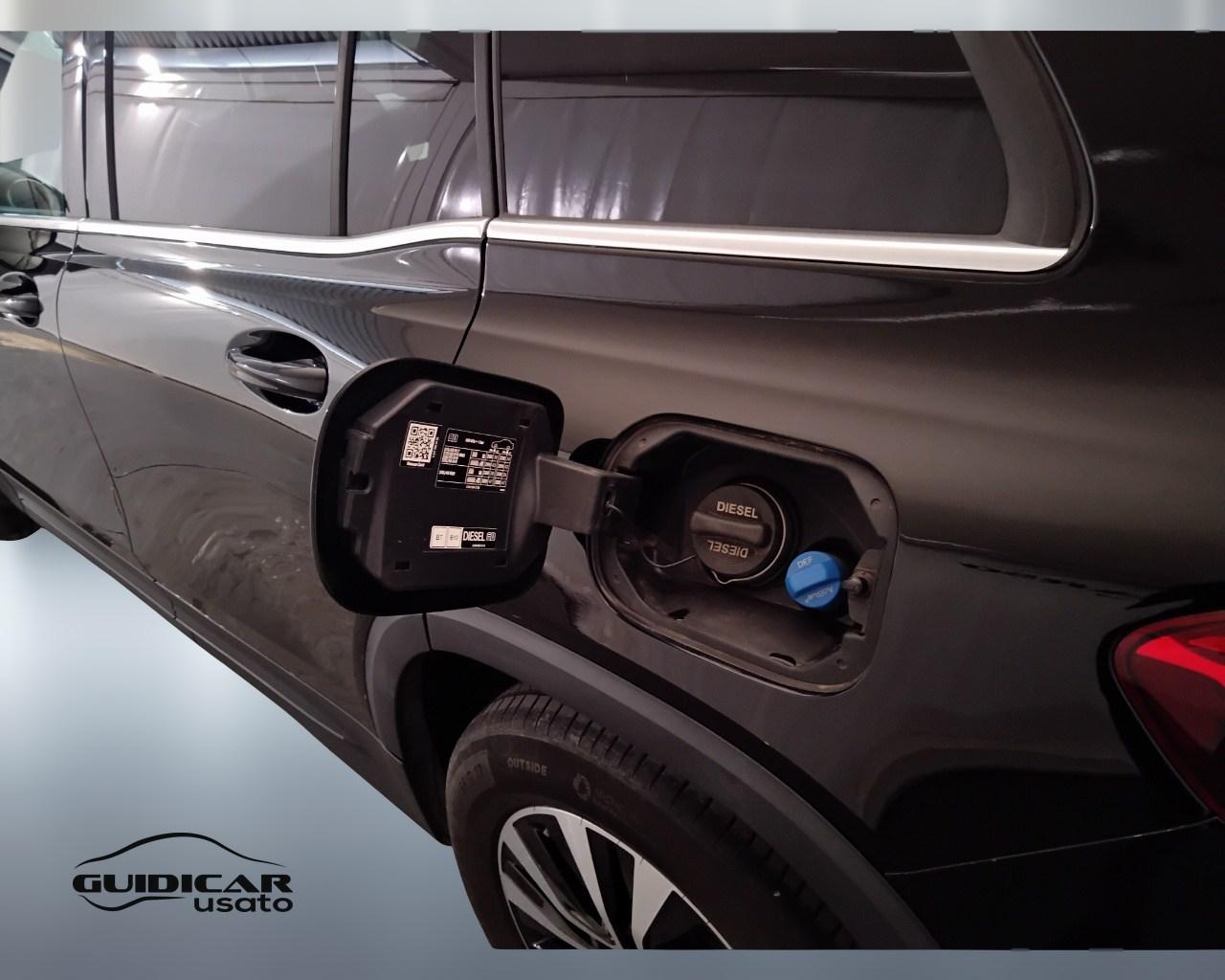 Mercedes-Benz GLB - X247 2019 - GLB 180 d Business Extra auto