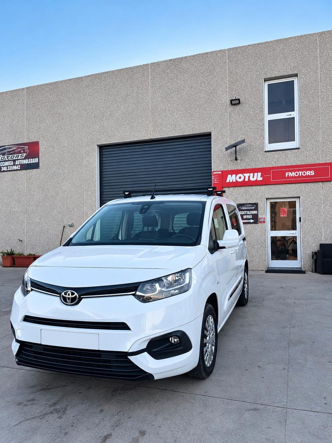 Toyota Proace City Verso 1.5D 130 CV S&S Long D Executive