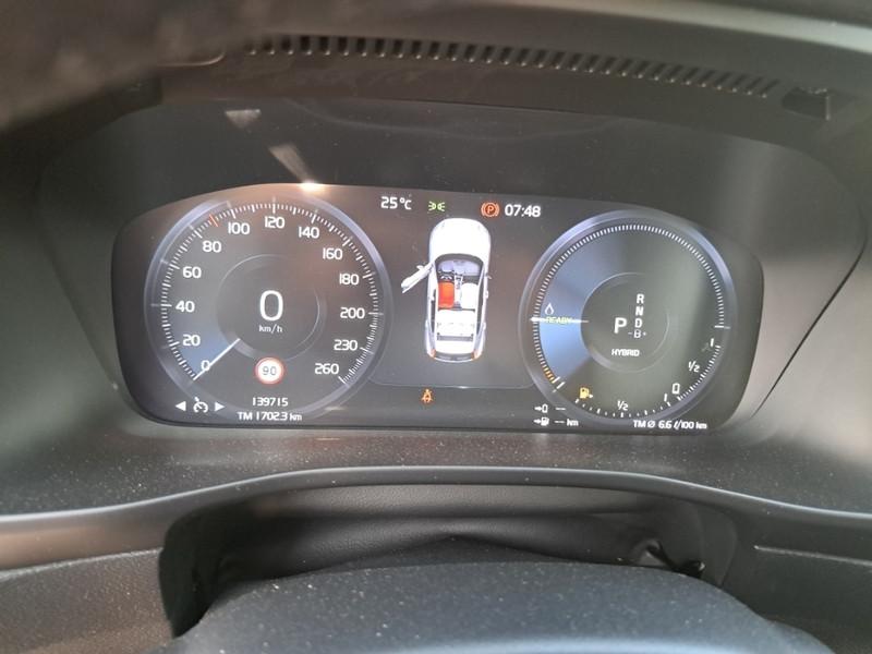 VOLVO XC40 T4 Plug-in Hybrid auto Recharge Inscription Expression