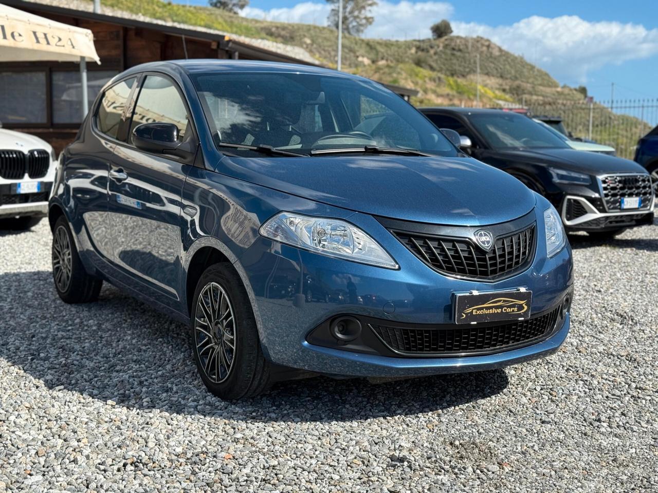 Lancia Ypsilon 1.0 FireFly 5 porte S&S Hybrid Gold Plus