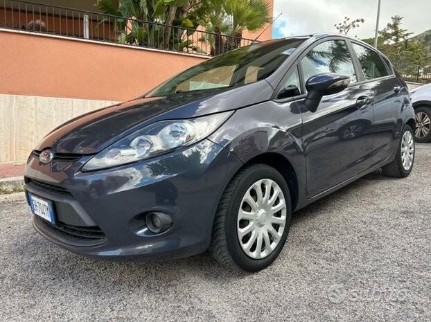 Ford Fiesta 1.2 BENZ. FINANZIAMENTO