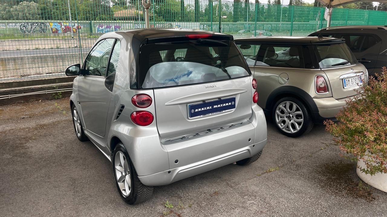 Smart ForTwo 1000 52 kW MHD coupé pulse