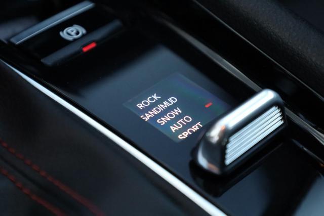 JEEP Compass Trailhawk 1.3 Turbo T4 240 CV PHEV AT6 4xe