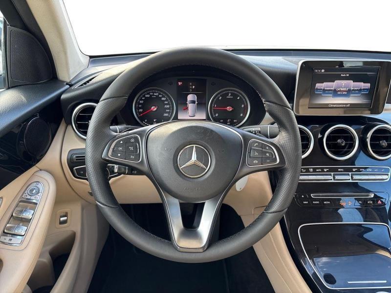 Mercedes GLC 250 250 Business 4Matic 9G-Tronic