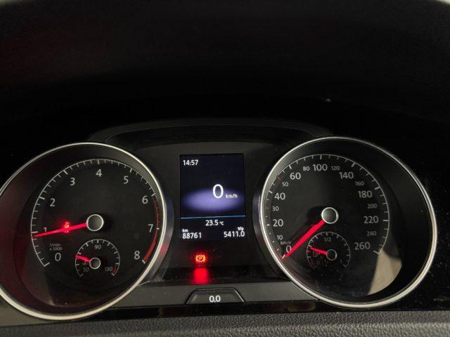 VOLKSWAGEN Golf 1.5 TSI ACT Sport R-LINE