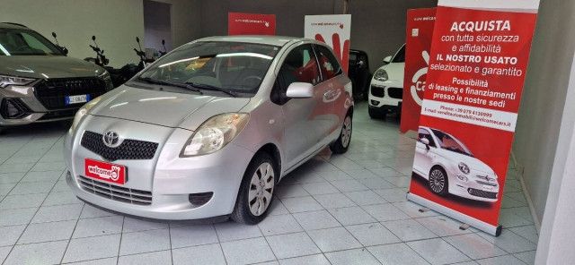 Toyota Yaris 1.0 Sol 3p