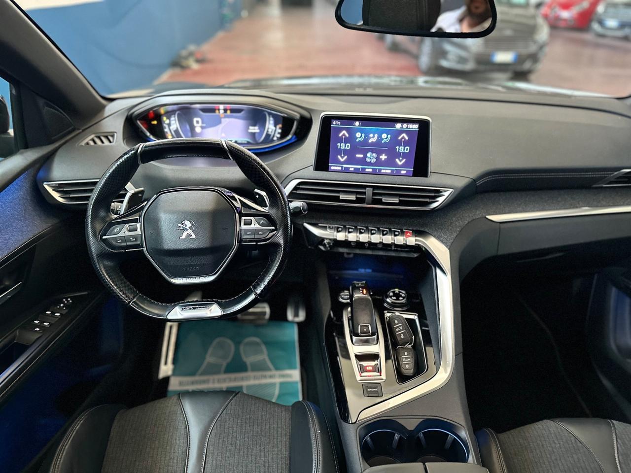 Splendida Peugeot 5008 BlueHDi 130 GT Line/2018