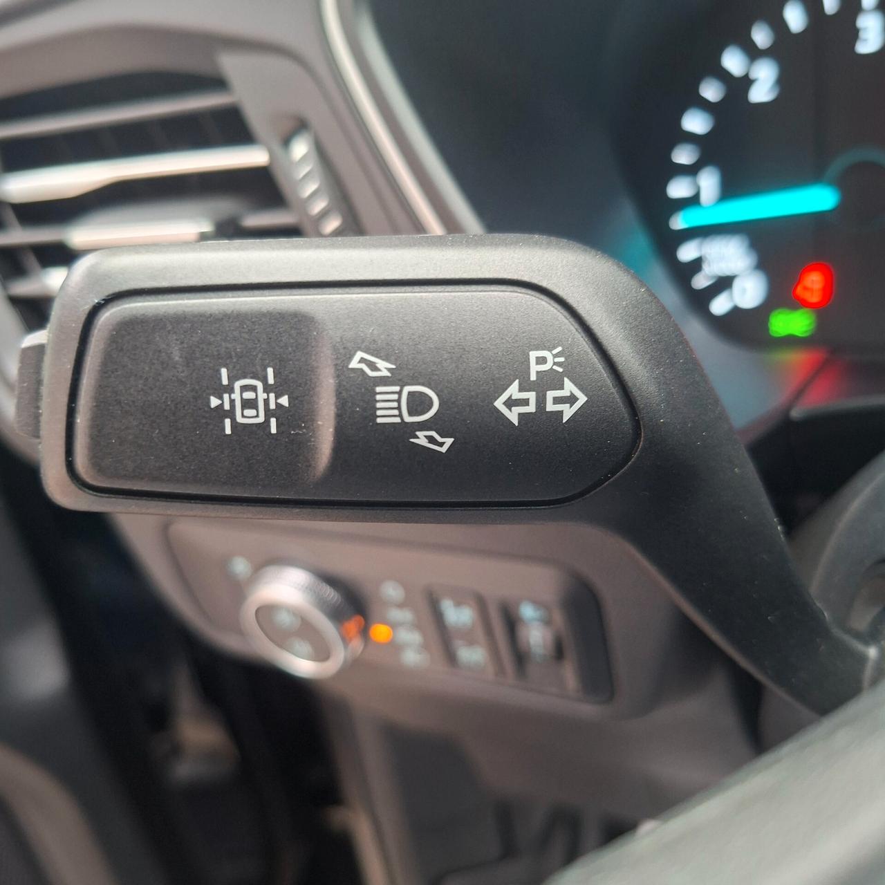 Ford Kuga 1.5 Ecoblue 120cv Auto Connect