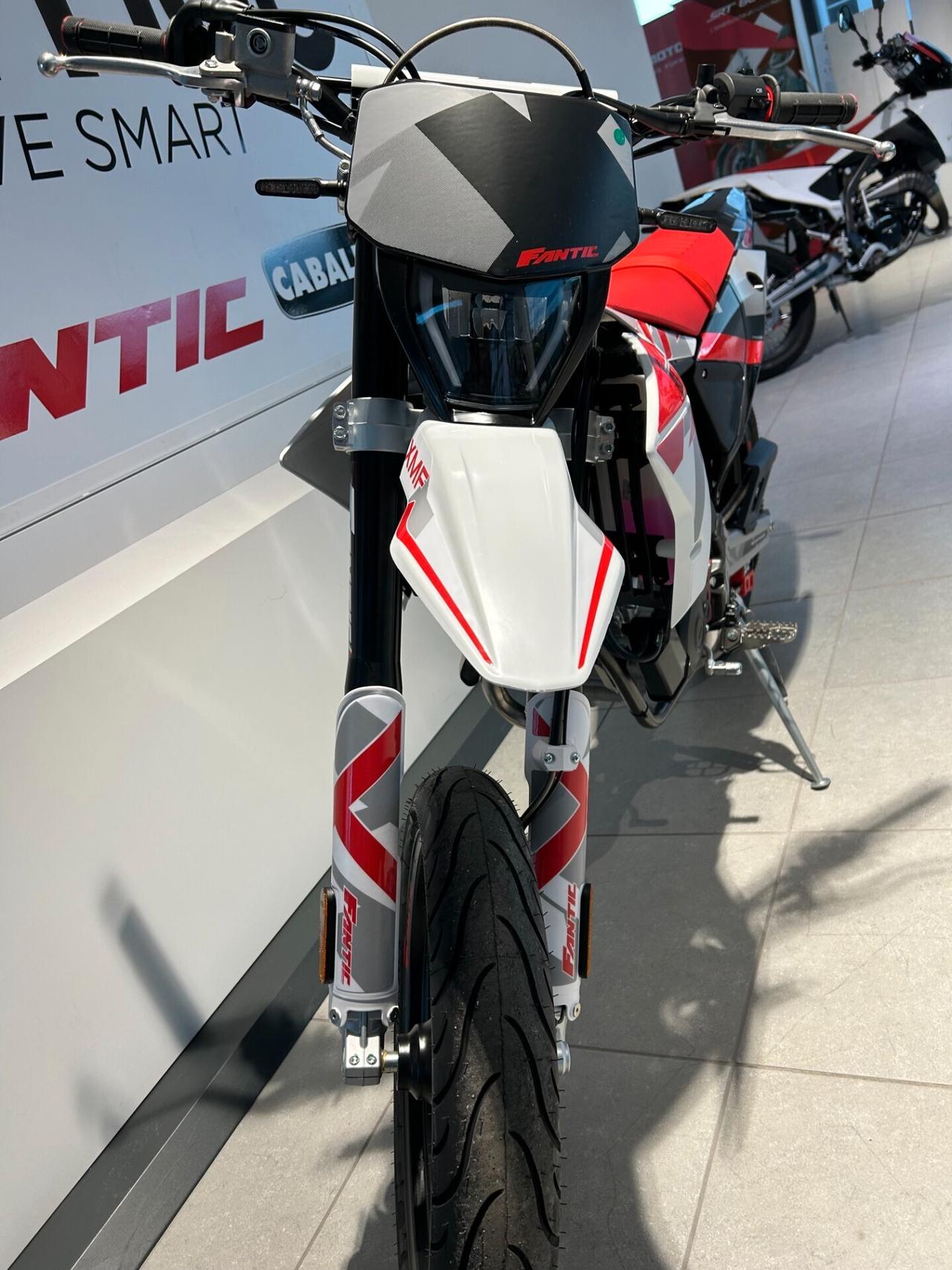 Fantic Motard XMF 125 PERFORMANCE PRONTA CONSEGNA