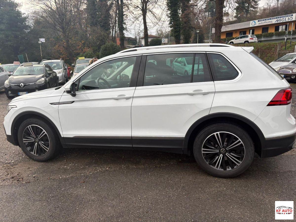 VOLKSWAGEN - Tiguan 2.0 tdi scr Elegance 150cv dsg
