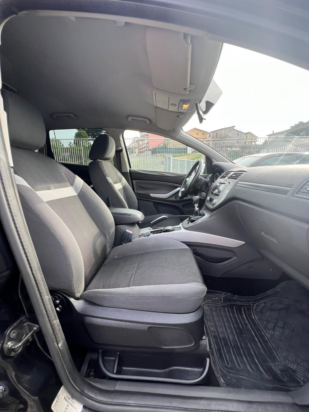 Ford Kuga 2.0 TDCi 136 CV 2WD Titanium DPF