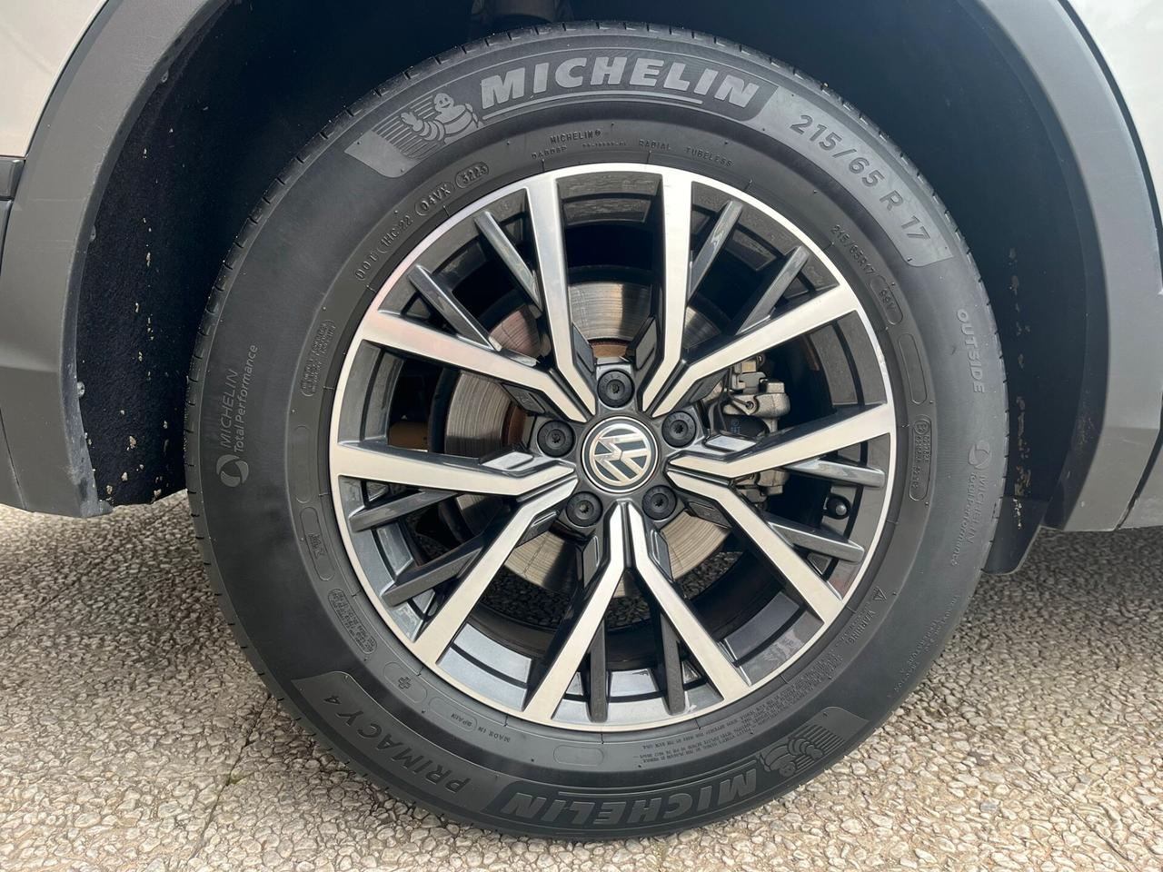 Volkswagen Tiguan 1.6 TDI SCR Sport BlueMotion Technology