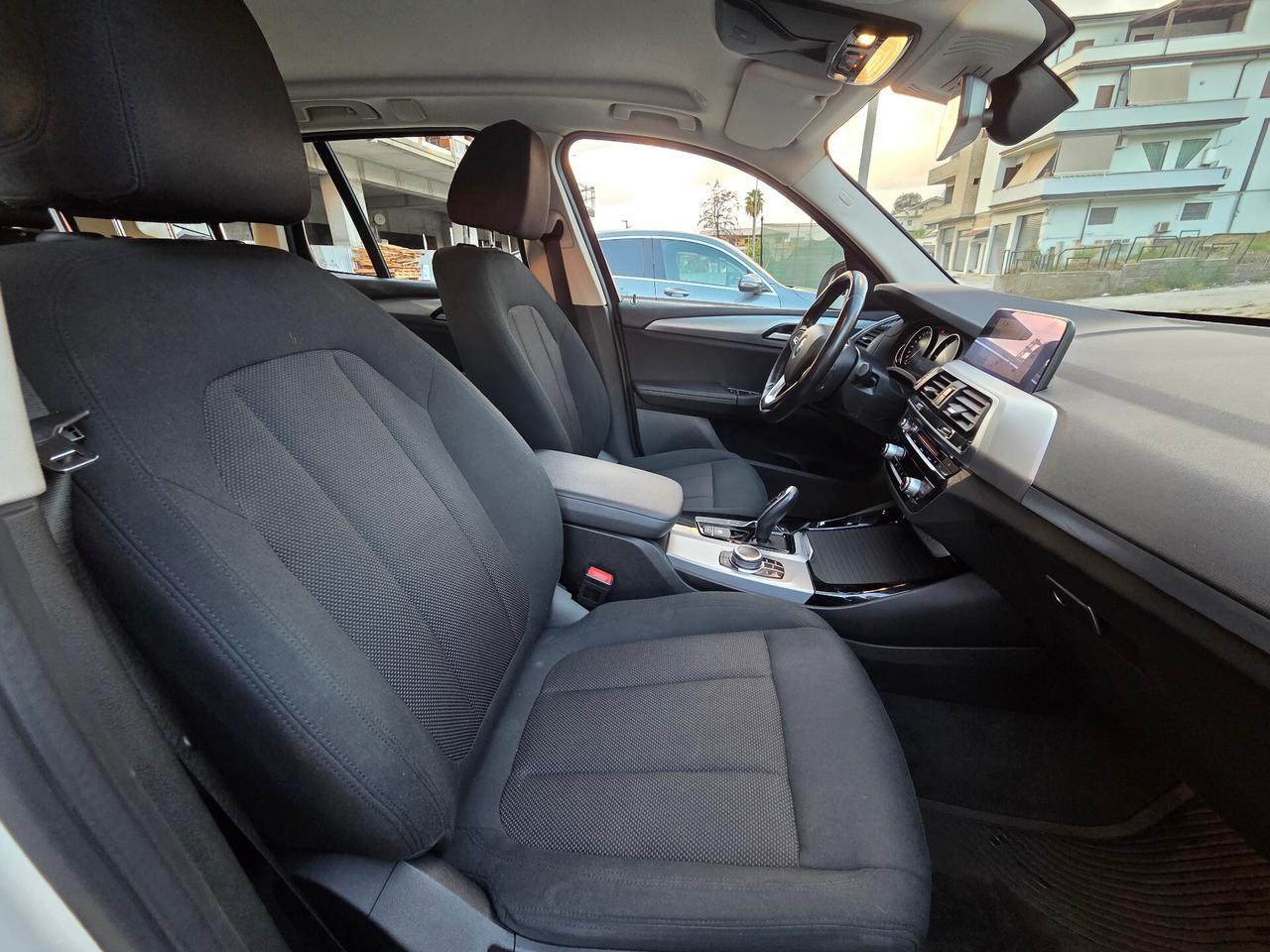 Bmw X3 xDrive20d Advantage Auto.