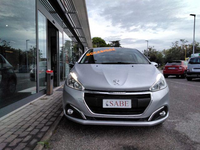 PEUGEOT 208 VTi Style 82cv