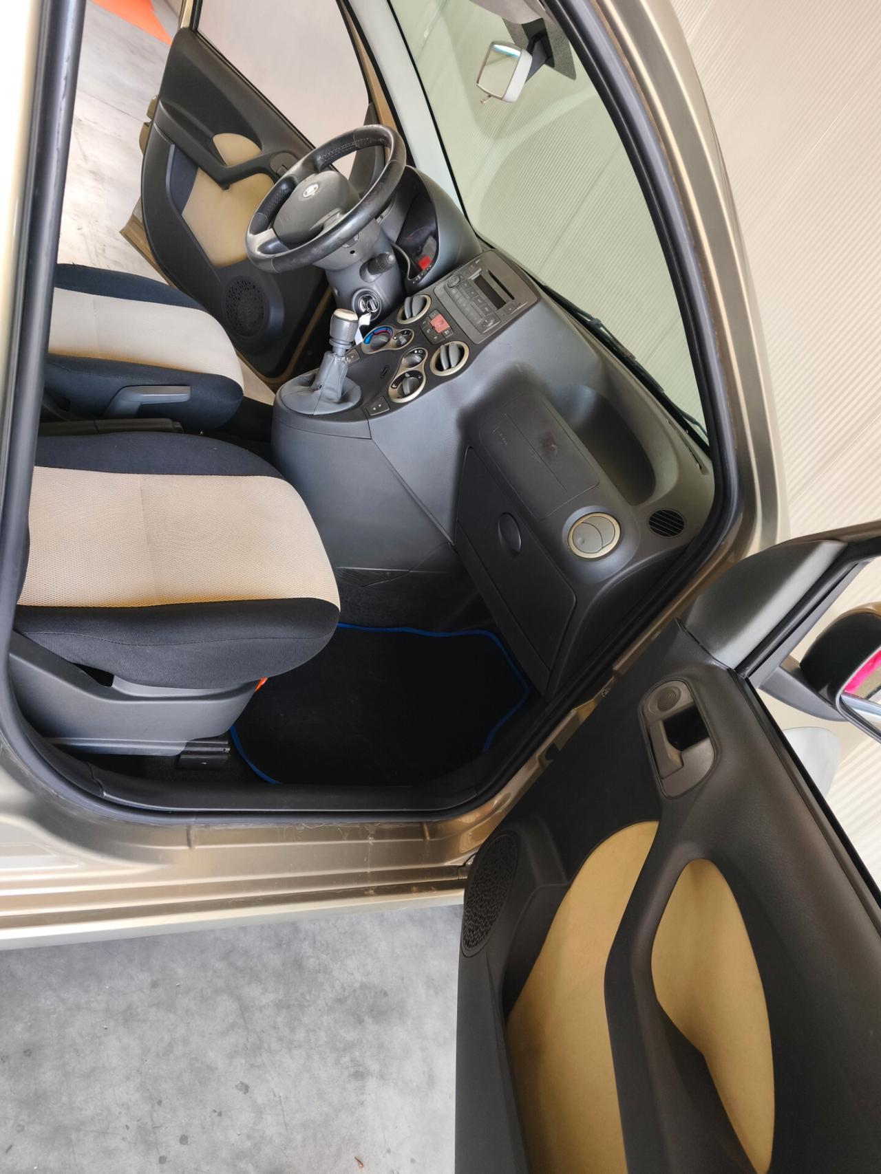 Fiat Panda 1.3 MJT 16V 4x4 Cross