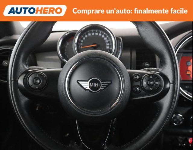 MINI Mini 1.5 Cooper D Cabrio