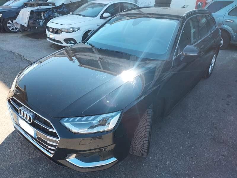 Audi A4 Avant 40 g-tron S tronic ACC- MATRIX !!!