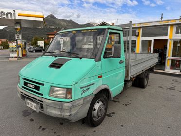 Iveco Daily 30.8 2.5 Diesel PC Cabinato Basic